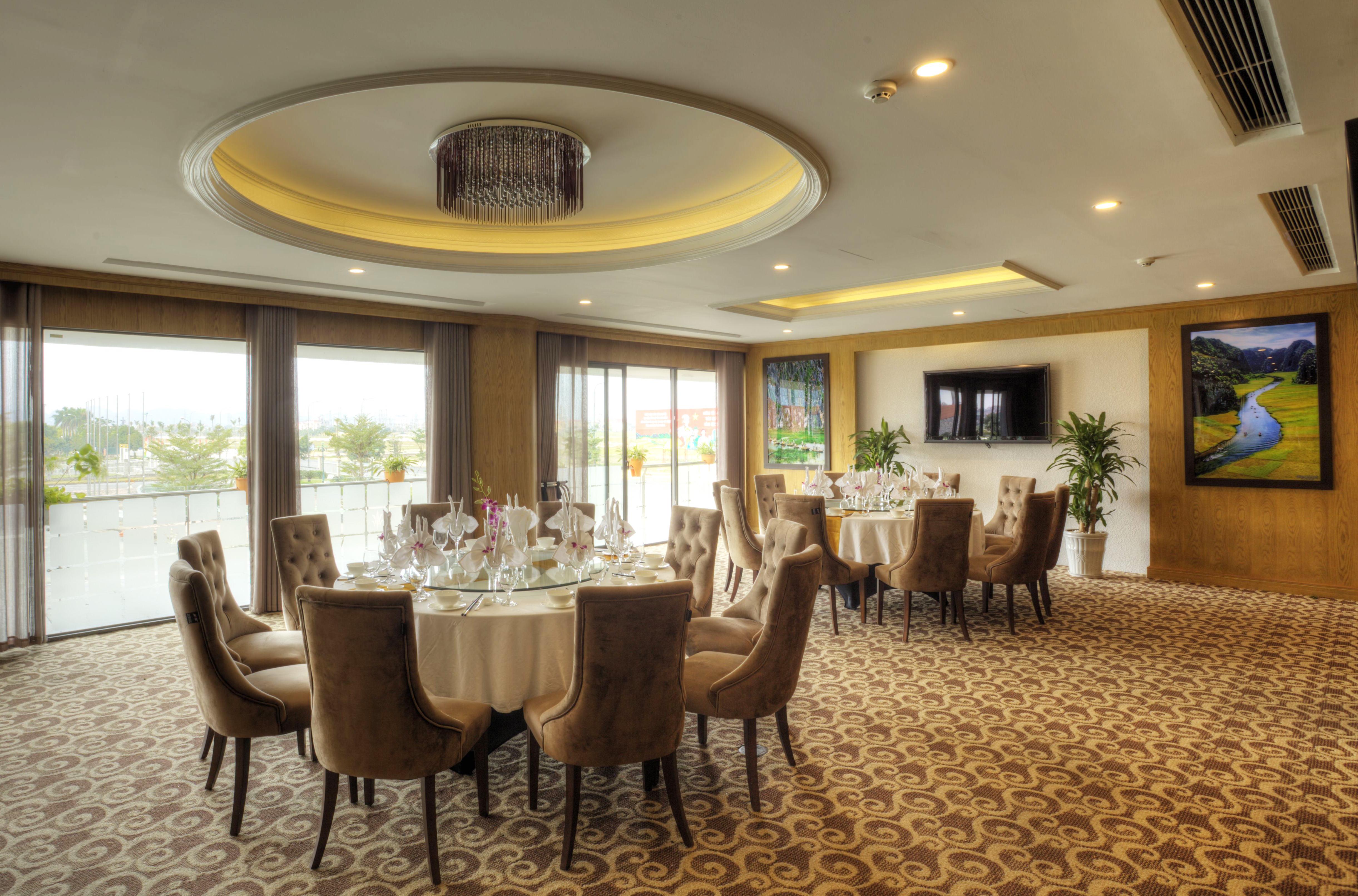 The Reed Hotel Нин Бин Екстериор снимка