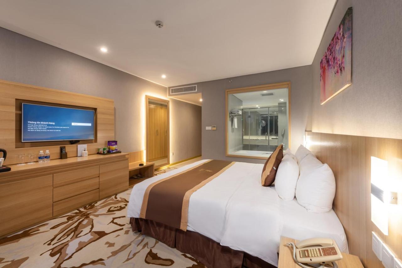 The Reed Hotel Нин Бин Екстериор снимка